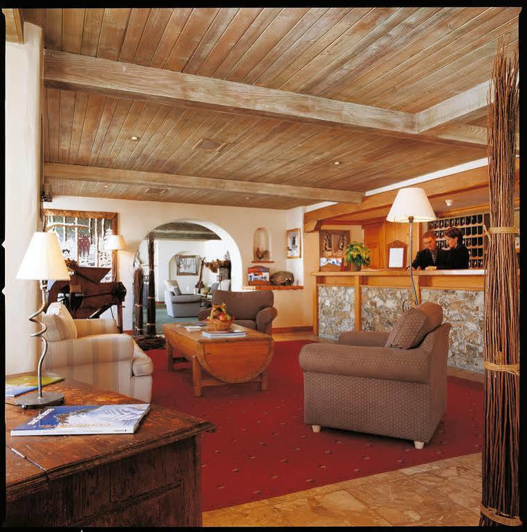 Grand Hotel Au Rond Point Des Pistes Courchevel Luaran gambar